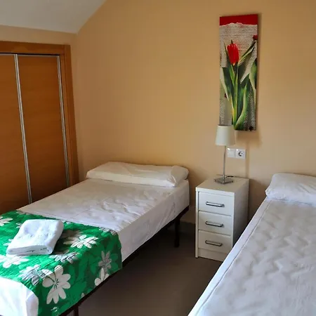 Brisas C8, Atico, 3 Dormitorios, Playa A 50m, By Bookindenia Apartment
