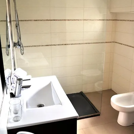 Brisas C8, Atico, 3 Dormitorios, Playa A 50m, By Bookindenia