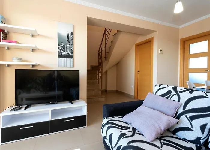 Brisas C8, Atico, 3 Dormitorios, Playa A 100m, By Bookindenia * Денія